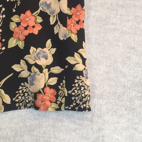 JONES NEW YORK Silk Buttery Soft Fall/Winter Floral Design W Collar & Cap Sleeve - Picture 7 of 15